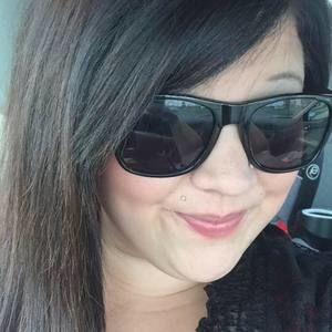 Meet your Posher, Carrie