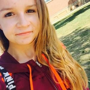 Meet your Posher, Hannah