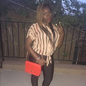 Meet your Posher, Taneisha