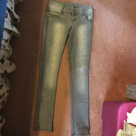 Three button high waist grey skinny jeans