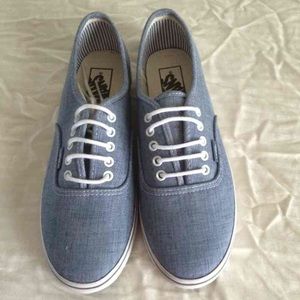 NEW size 8.5 vans