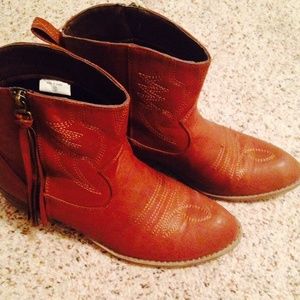 Faux Brown Leather Boots with Tassels