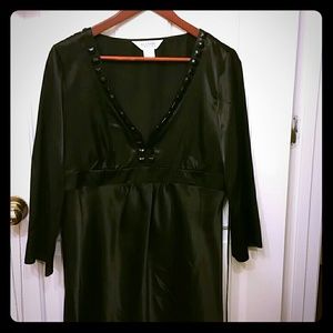 Black 3/4 polyester elegant shirt. Only worn once