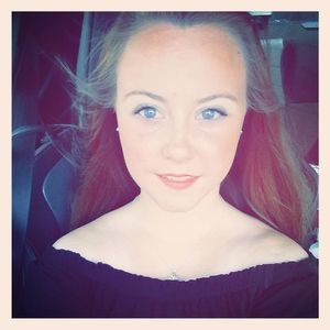 Meet your Posher, Gloria