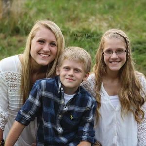 Meet your Posher, Hedi