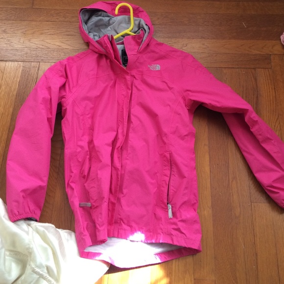 Hot pink north face xl children's size jacket
