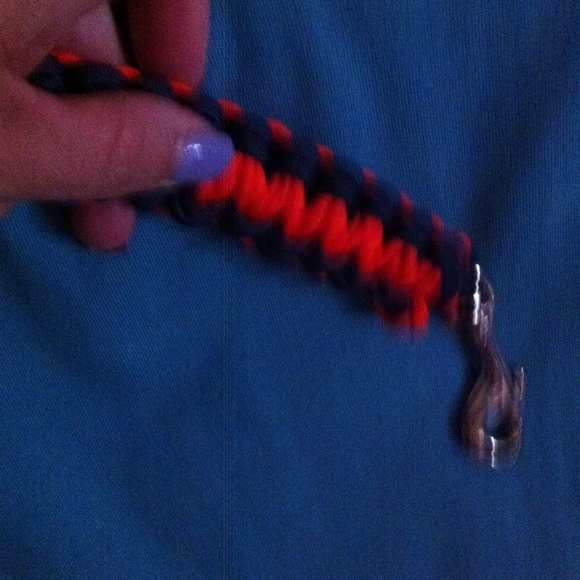 Paracord leash