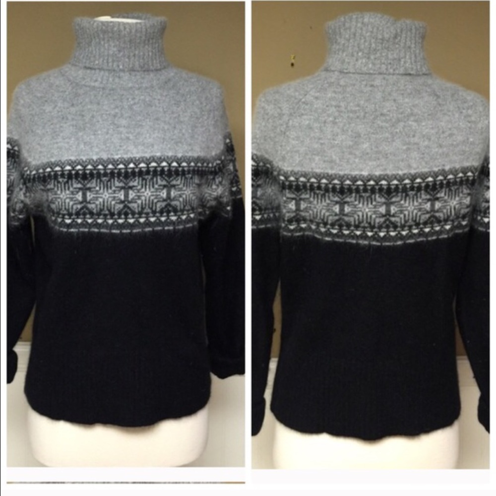 Valerie Stevens turtleneck sweater