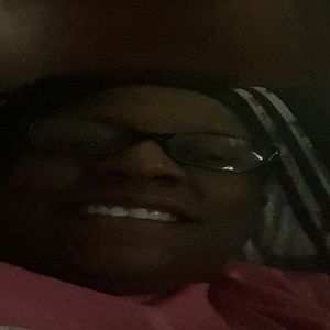 Meet your Posher, Laquista