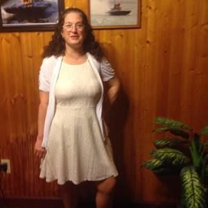 Meet your Posher, Cassandra