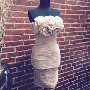 Fitted Tube dress with floral bust