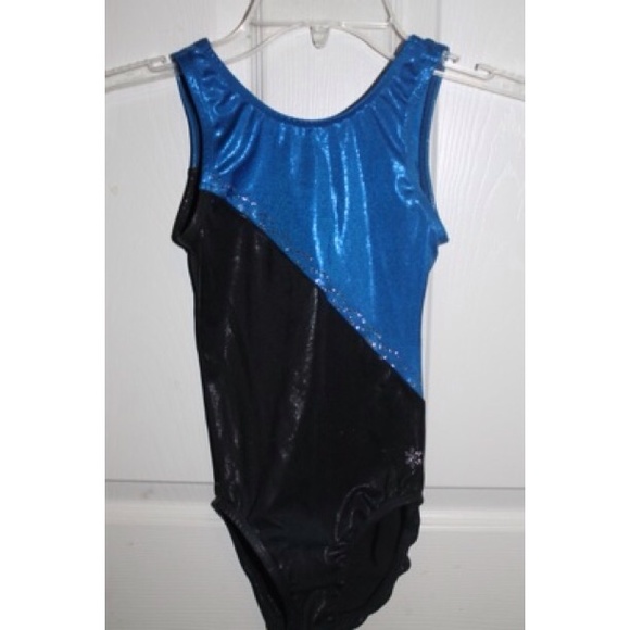 Snowflake Designs Leotard Child Large
