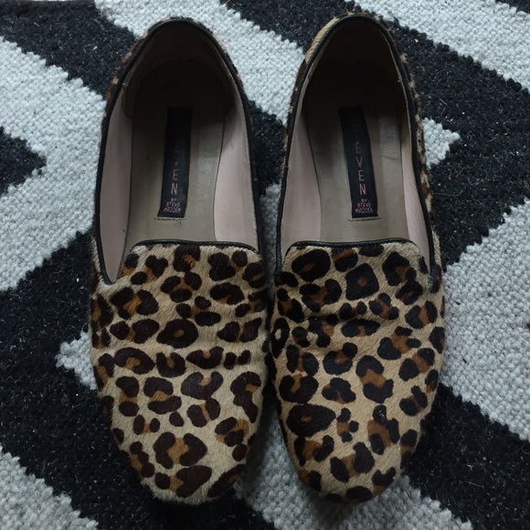Pony hair leopard print loafers