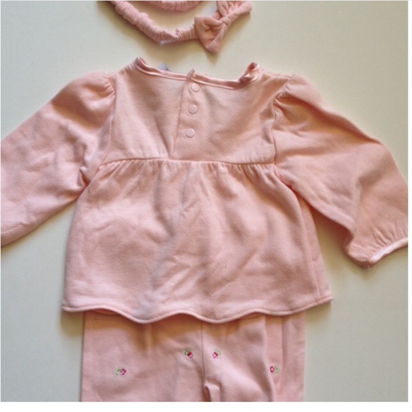 📍2/$20📍 NWT GIRLS SET 3-6M adorable! - Picture 2 of 4