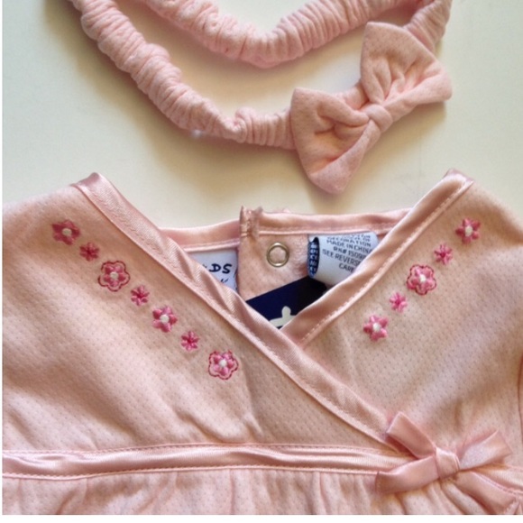 📍2/$20📍 NWT GIRLS SET 3-6M adorable! - Picture 4 of 4