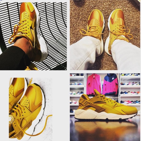Shoes - ISO !!!! Size 9 women's or 7 in men's