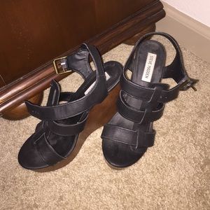 Steve Madden Wedge Sandel
