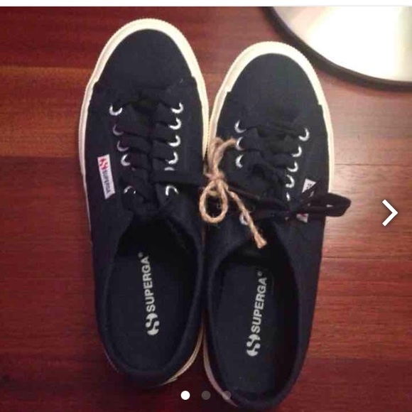 brand new navy supergas
