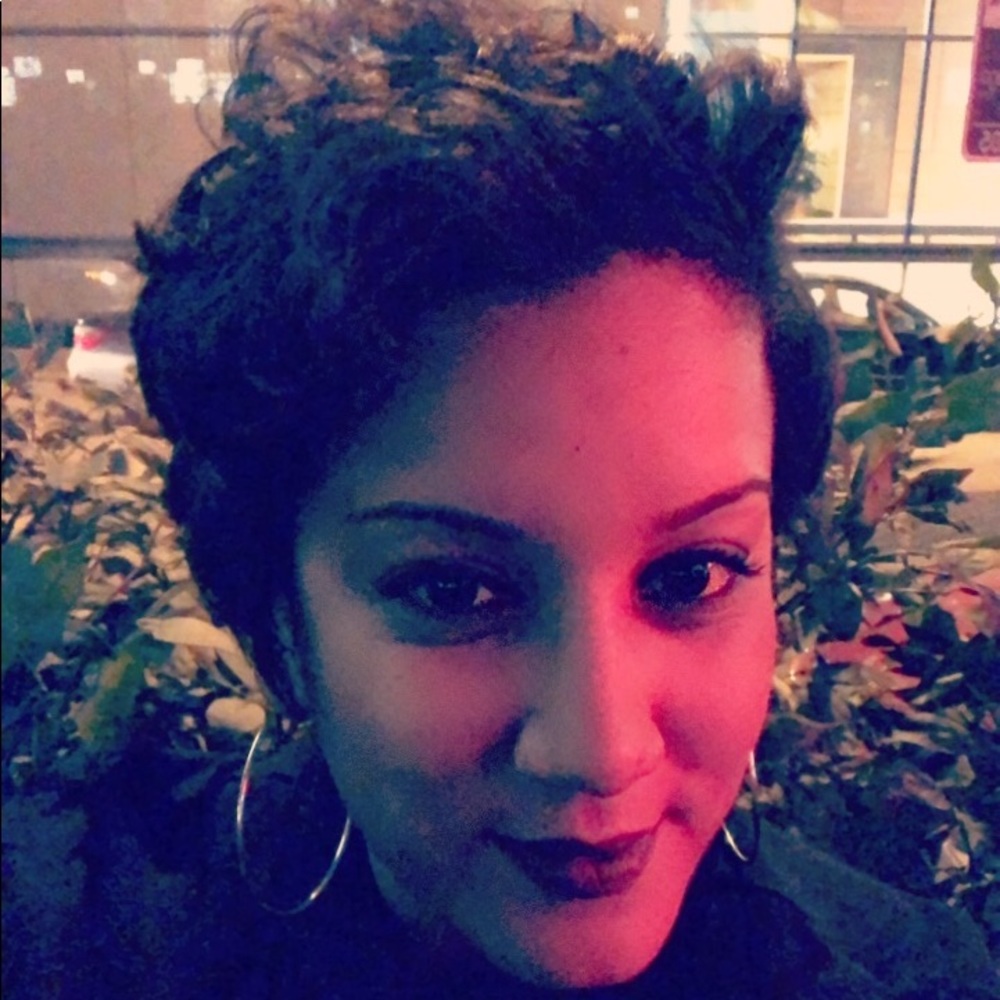 Meet your Posher, Stephanie