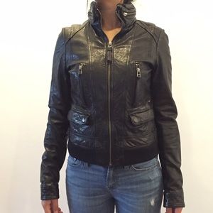 Mackage leather bomber w. hidden hood - black - S