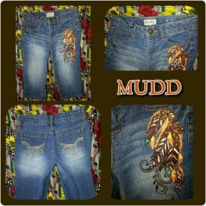 Girls Mudd Knee Shorts