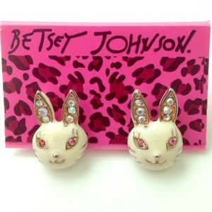 Betsy Johnson earrings rabbit bunny