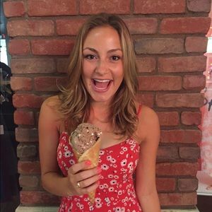 Meet your Posher, Heather