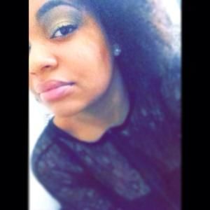 Meet your Posher, Alisha