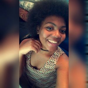 Meet your Posher, Angelique