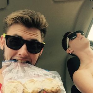 Meet your Posher, Reed