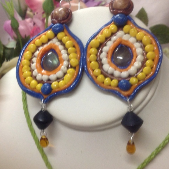 👘Handmade Labradorite, Polymer Clay Pendant Set - Picture 3 of 4