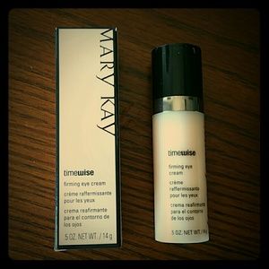Firming eye cream