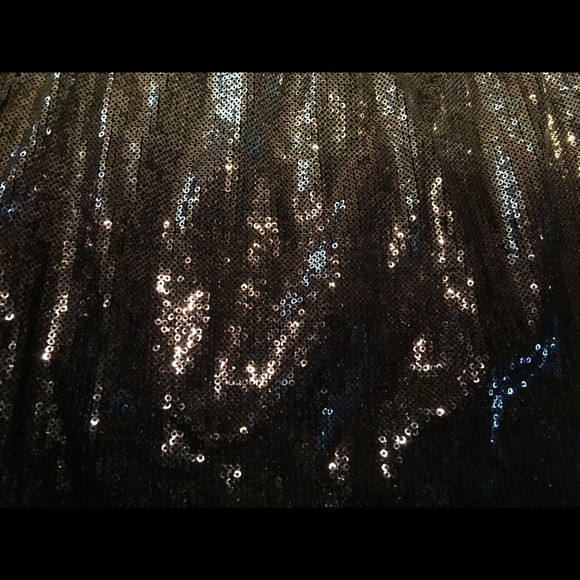 Rampage Sequin Mini skirt - Picture 2 of 3