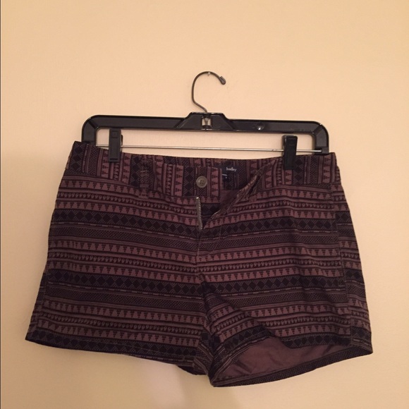 Old navy shorts