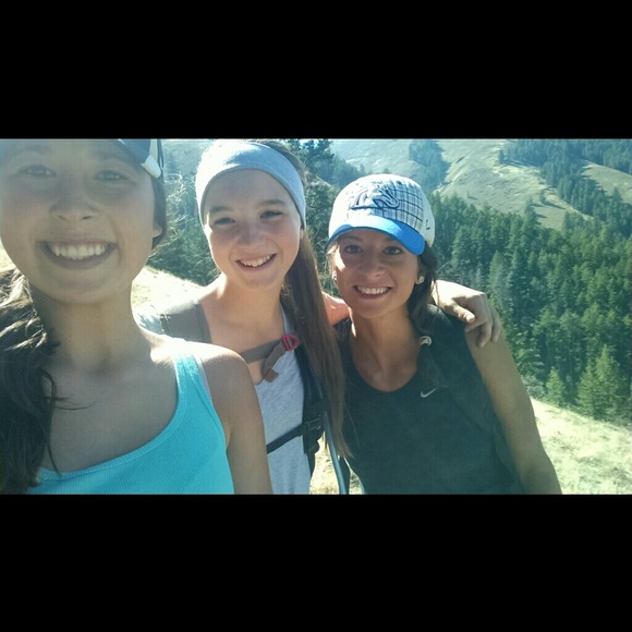 Meet your Posher, Layne