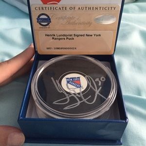 Authentic Lundqvist signed New York Rangers puck