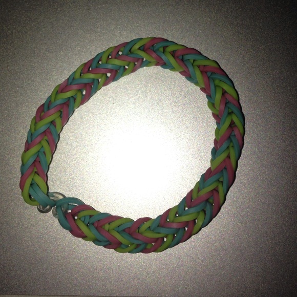 Rainbow loom