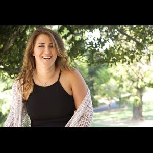 Meet your Posher, Courtney