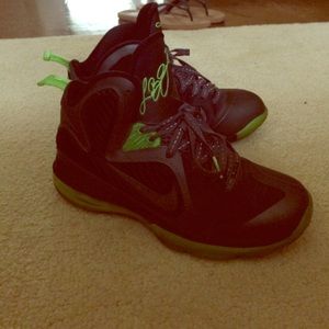 Lebrons size 6