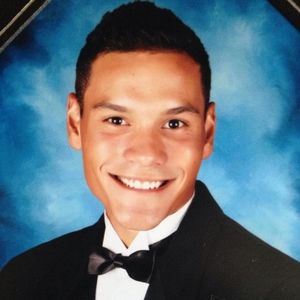 Meet your Posher, Carlos