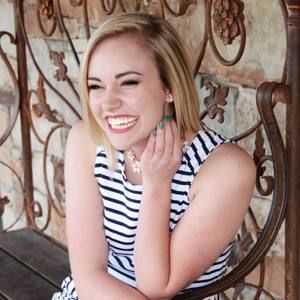 Meet your Posher, Alise