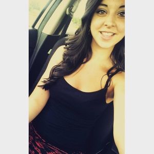 Meet your Posher, Ariel