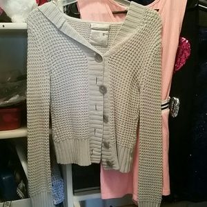 Cardigan sweater