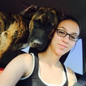 Meet your Posher, Crystal