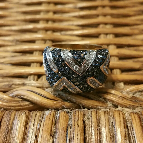 Gold tone ring