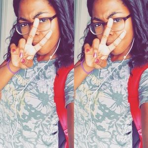 Meet your Posher, Kaycie