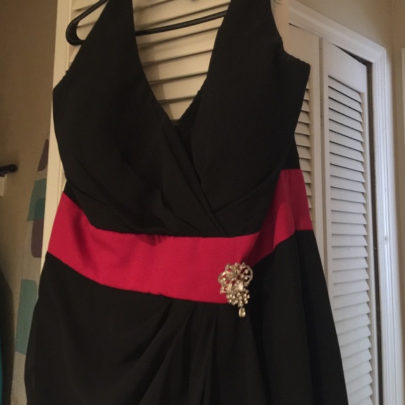 Formal Black Dress - Picture 3 of 3