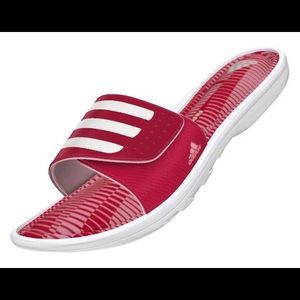 BRAND NEW ADIDAS SLIP ONS‼️‼️‼️