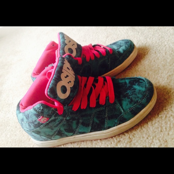 Osiris Pink & Turqoise