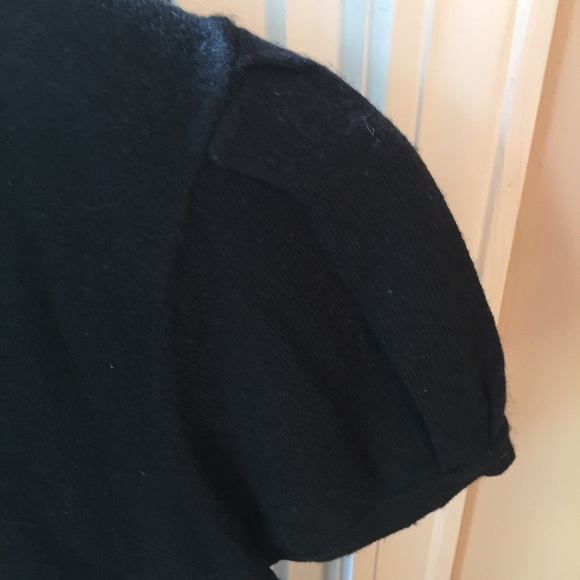 Banana Republic short sleeved sweater